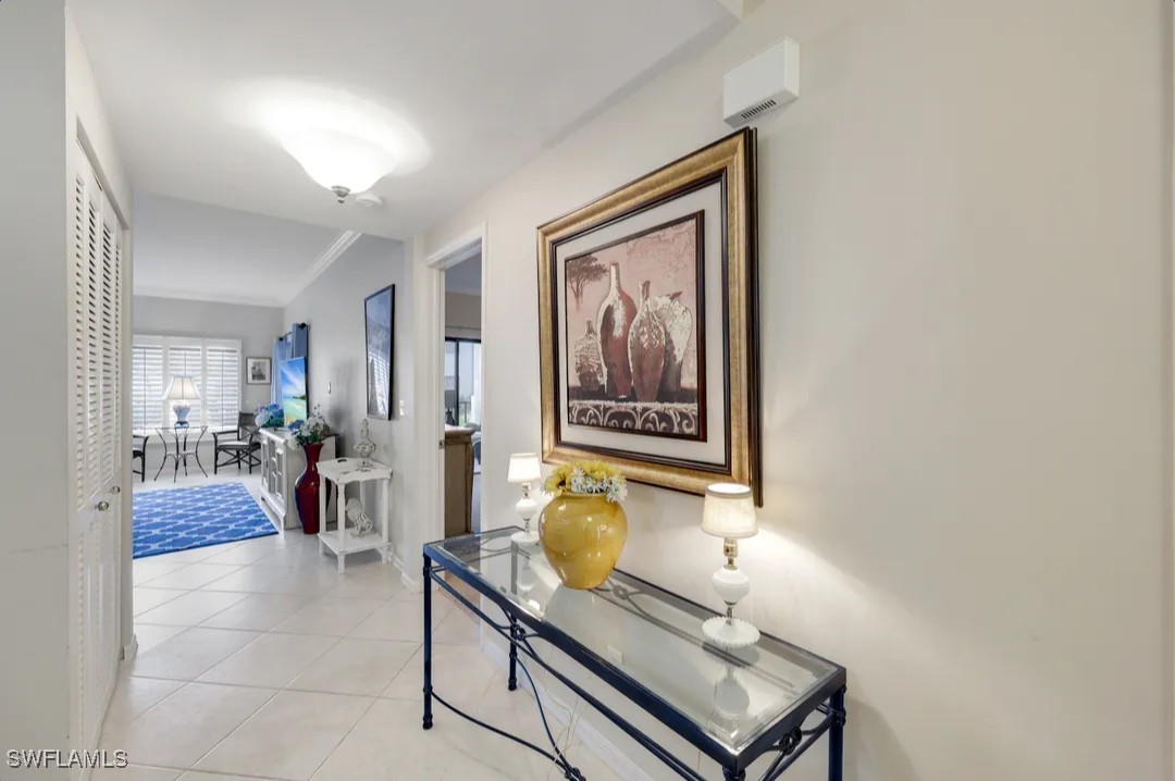 6770 Pelican Bay Unit 225, Naples, FL 34108
