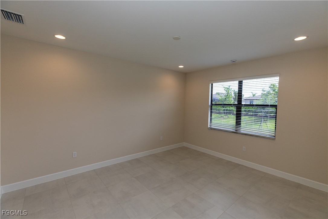 3384 Meloy, Fort Myers, FL 33905