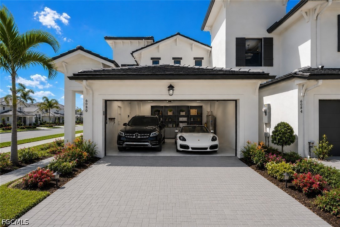 6092 Barbara, Naples, FL 34112