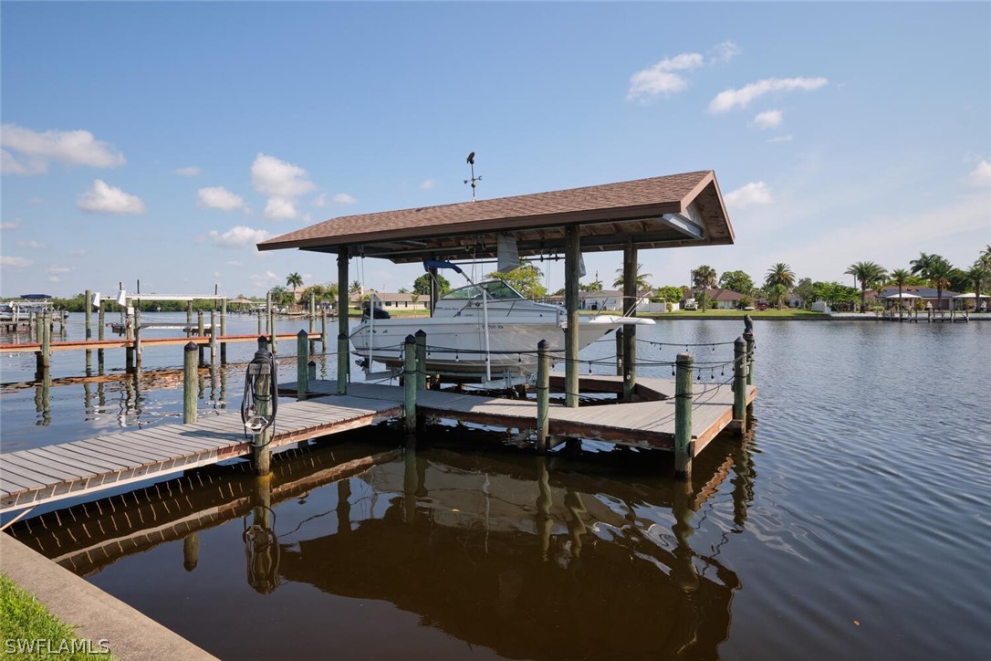 Dock