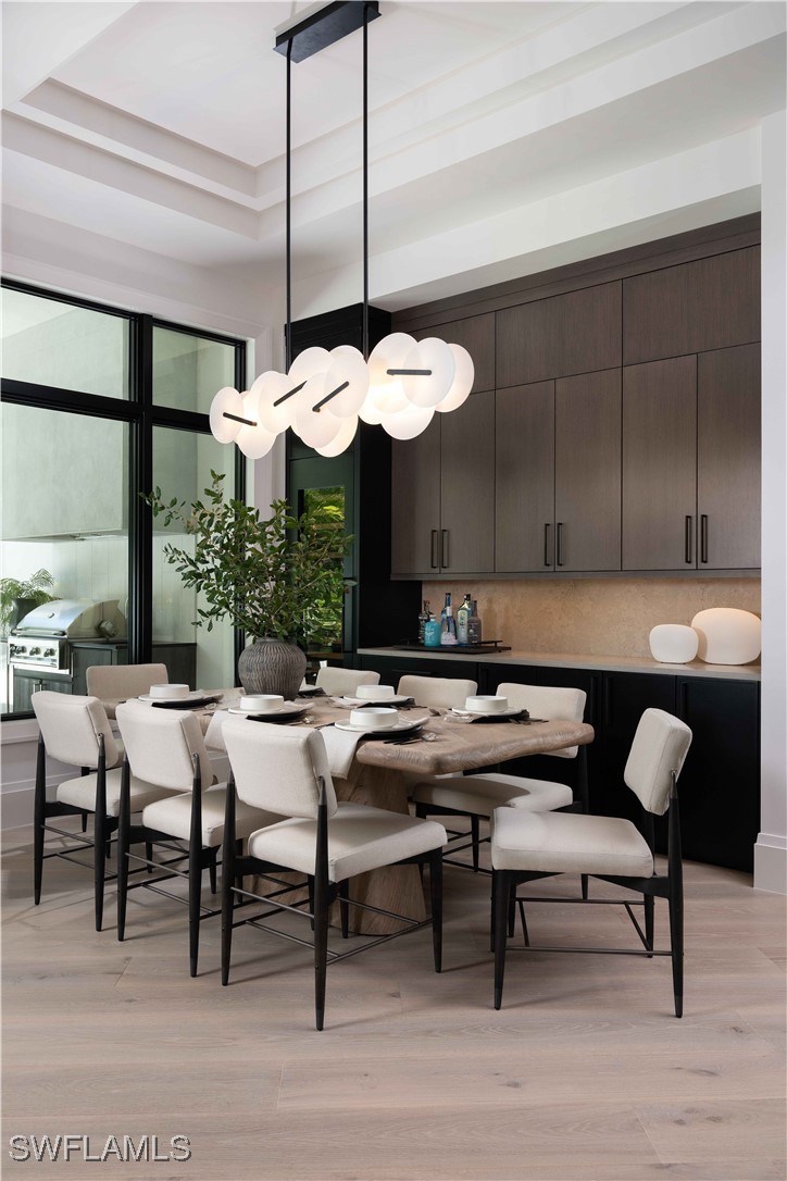DiningArea