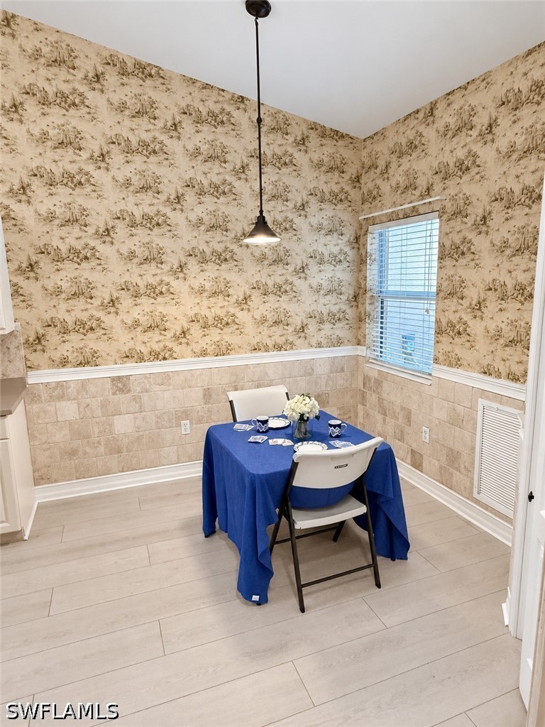 8088 Sanctuary Unit 1, Naples, FL 34104