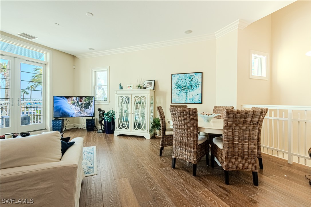 DiningArea