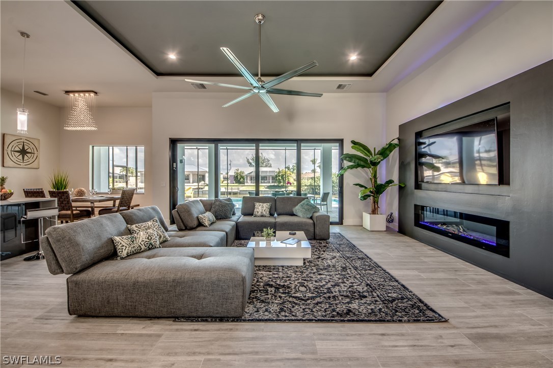 1502 28th, Cape Coral, FL 33914