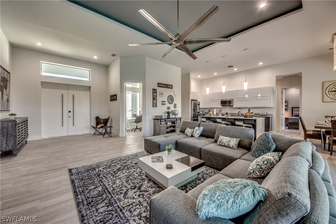 1502 28th, Cape Coral, FL 33914