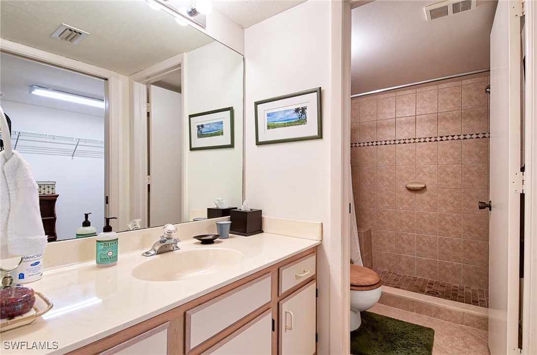 5695 Rattlesnake Hammock Unit B104, Naples, FL 34113