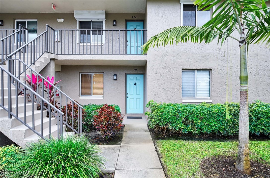 5695 Rattlesnake Hammock Unit B104, Naples, FL 34113