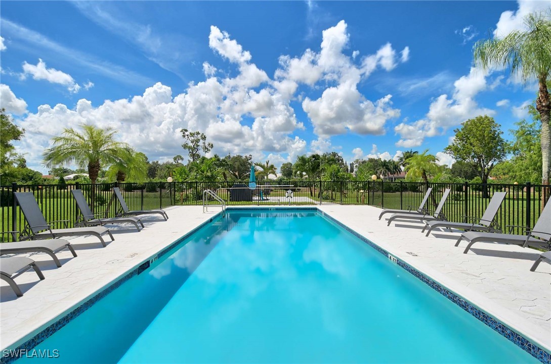 5695 Rattlesnake Hammock Unit B104, Naples, FL 34113