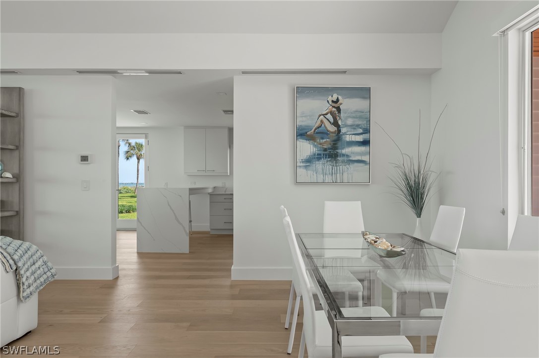 71 18th, Naples, FL 34102