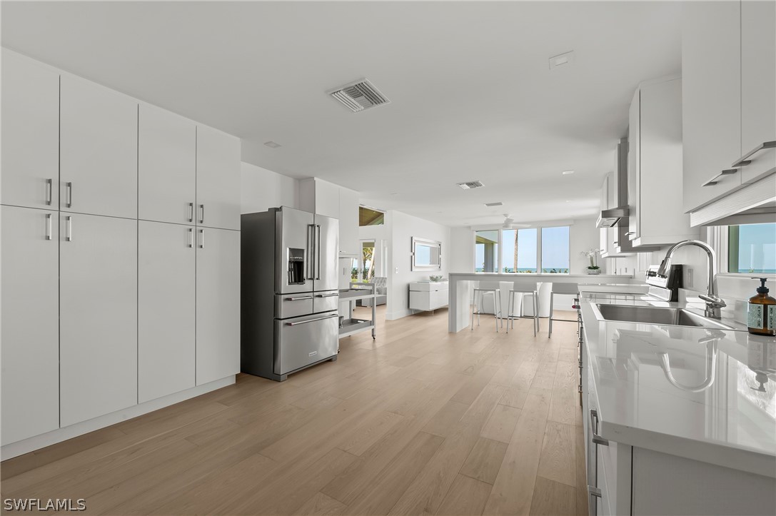 71 18th, Naples, FL 34102
