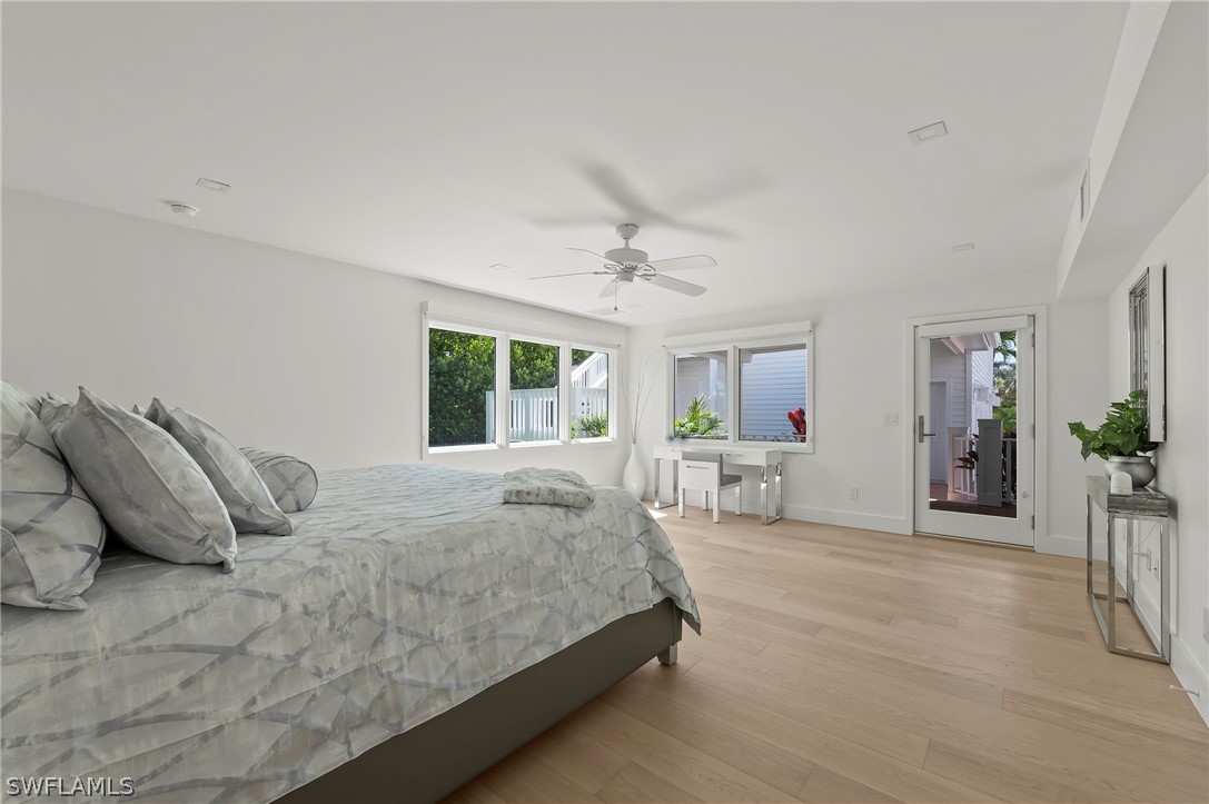 71 18th, Naples, FL 34102