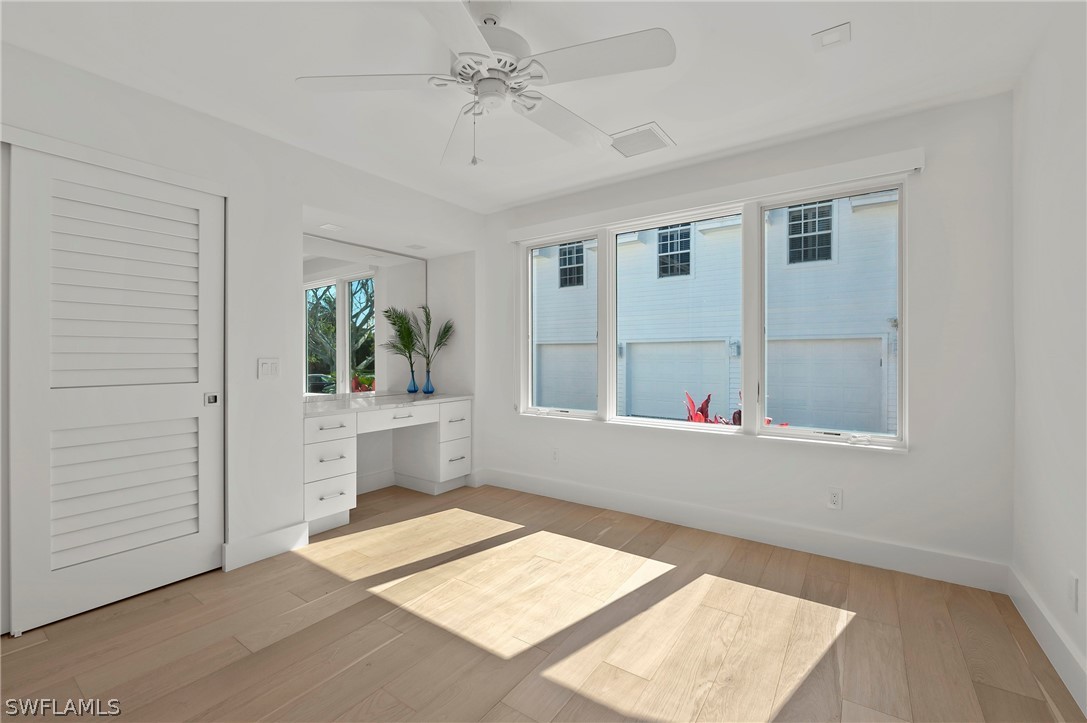 71 18th, Naples, FL 34102