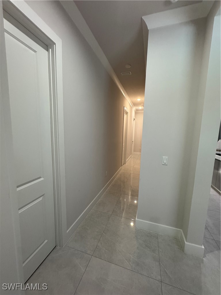 544 31st, Naples, FL 34117
