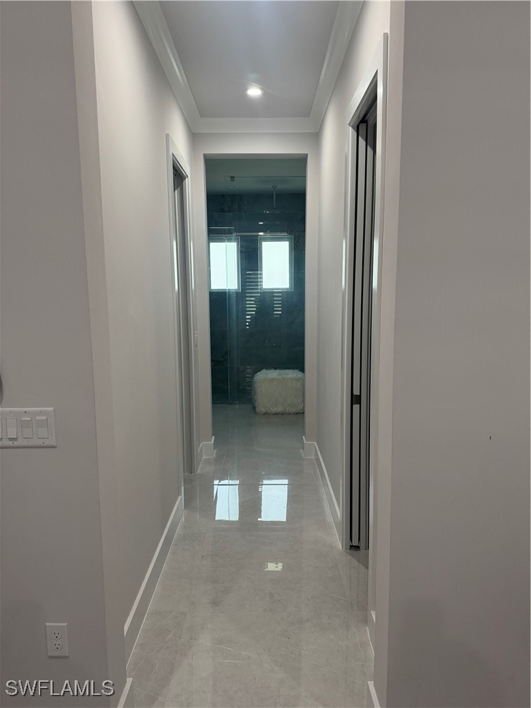 544 31st, Naples, FL 34117