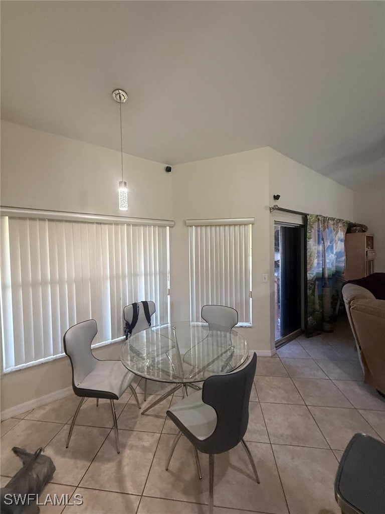 DiningArea
