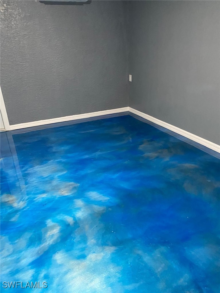 3915 1st, Cape Coral, FL 33914