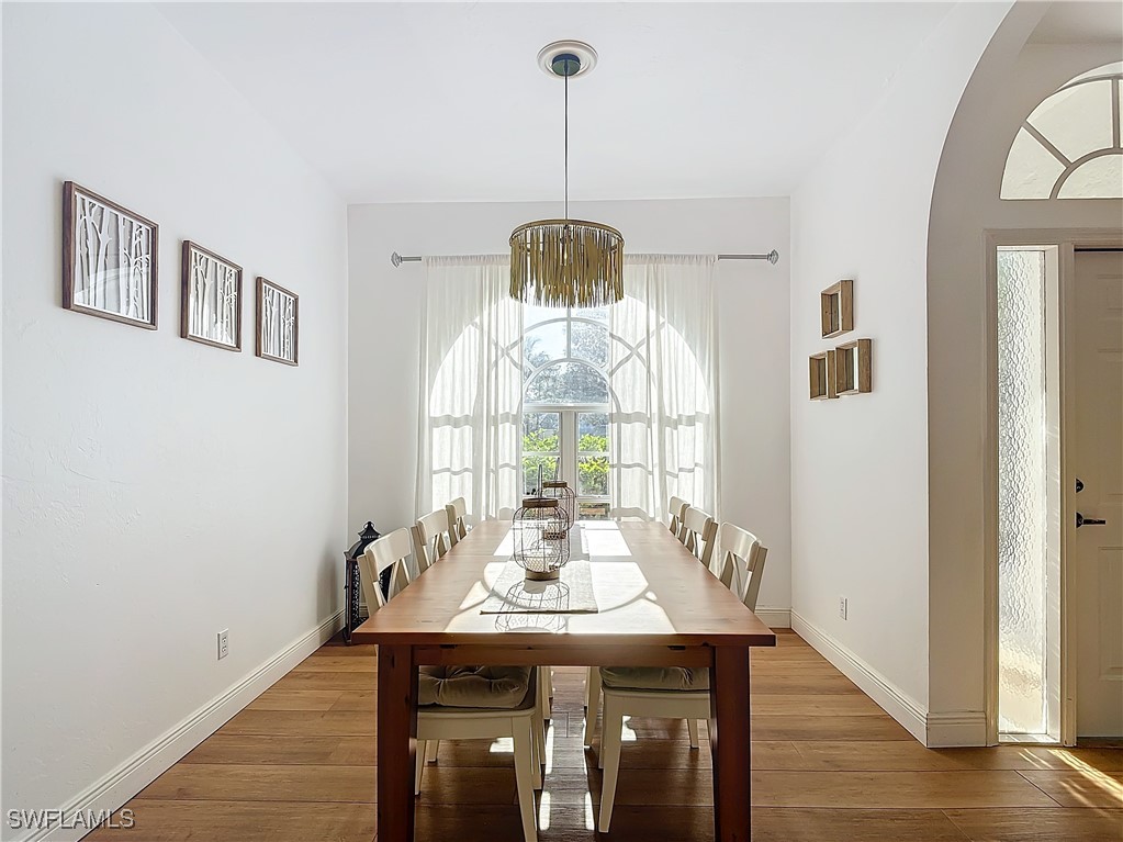 DiningArea