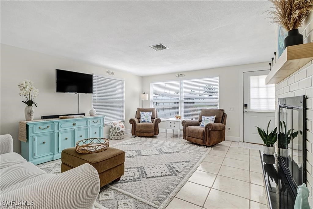 LivingRoom