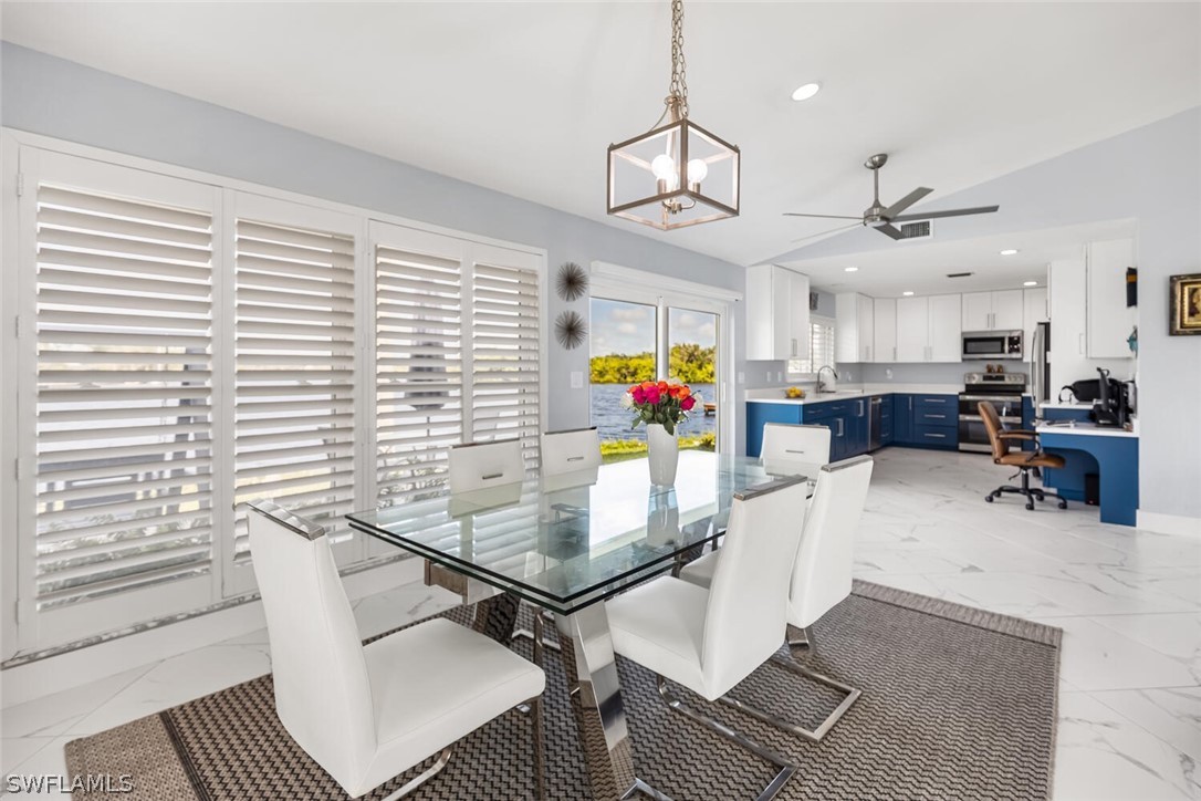DiningArea