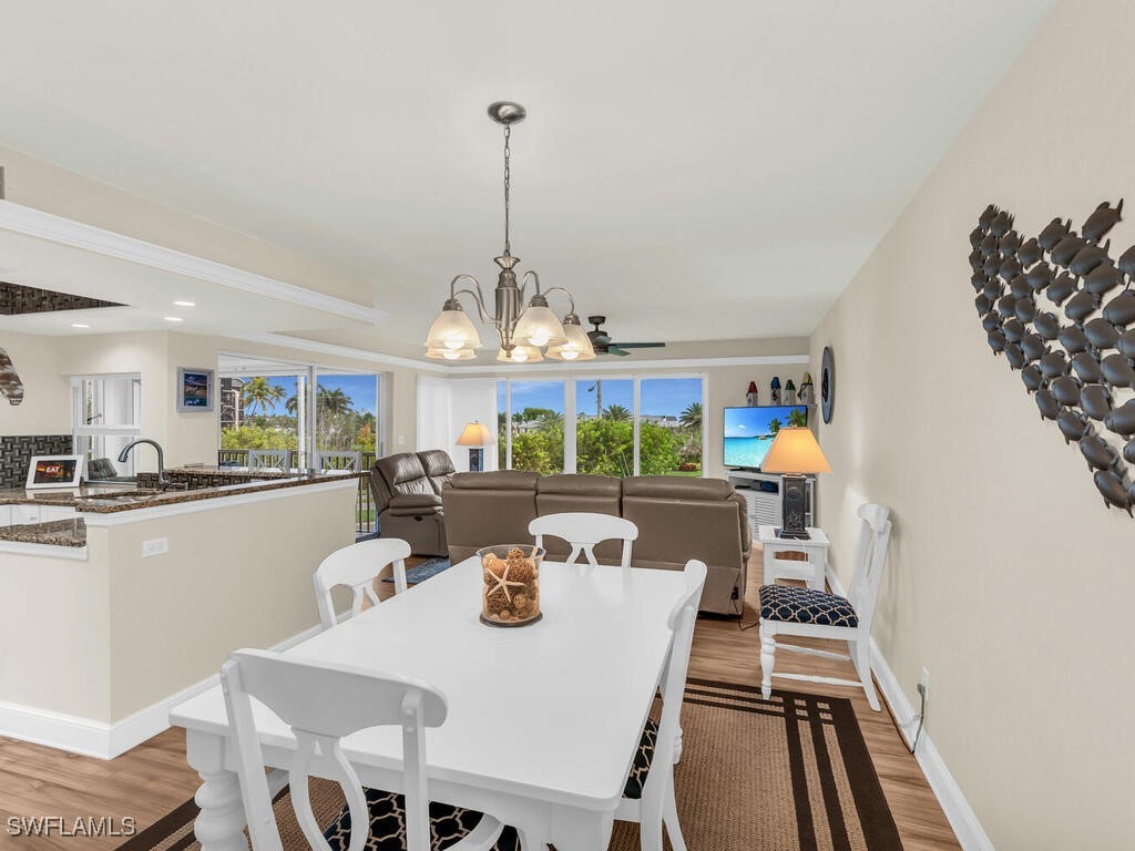 DiningArea