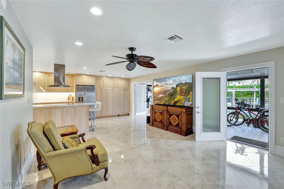 1405 Curlew Unit 3, Naples, FL 34102
