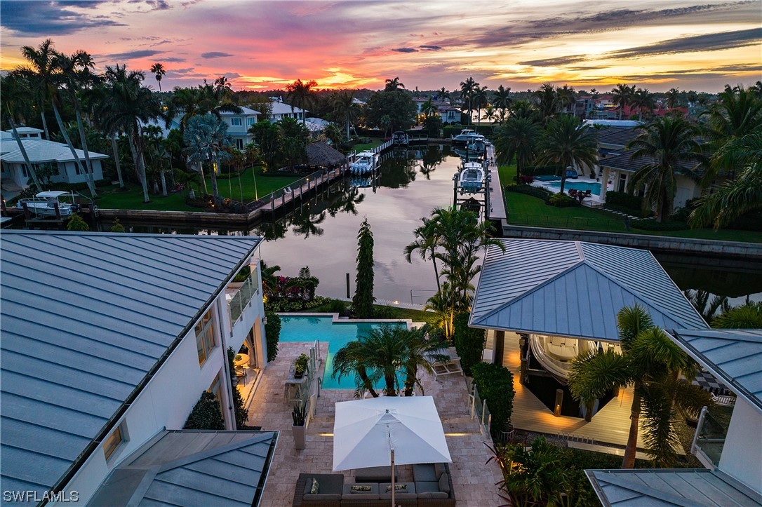 2290 Tarpon, Naples, FL 34102
