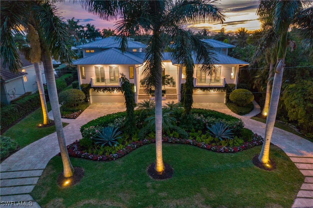 2290 Tarpon, Naples, FL 34102