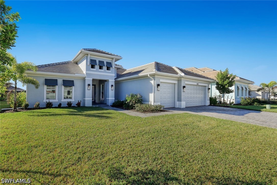 14327 Laguna Springs, Naples, FL 34114