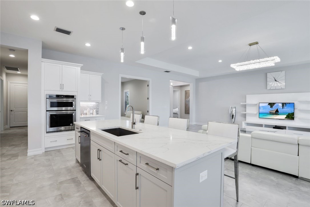 14327 Laguna Springs, Naples, FL 34114