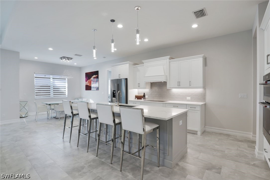 14327 Laguna Springs, Naples, FL 34114