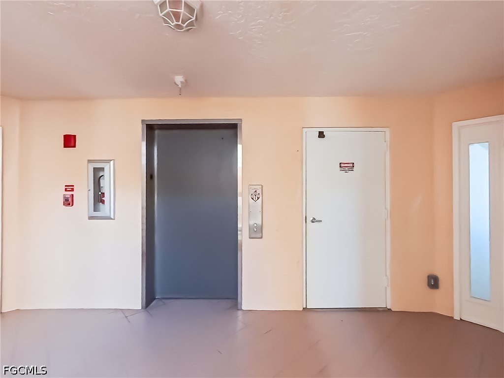 2959 Gulf Unit 204, Sanibel, FL 33957