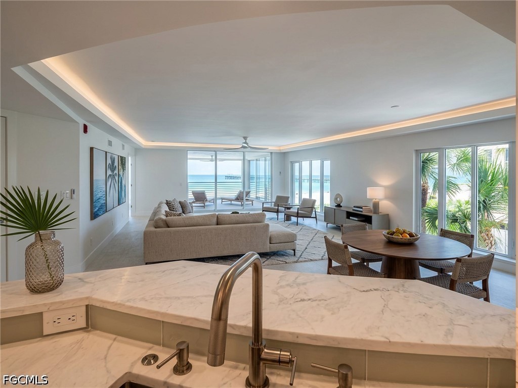 2959 Gulf Unit 204, Sanibel, FL 33957