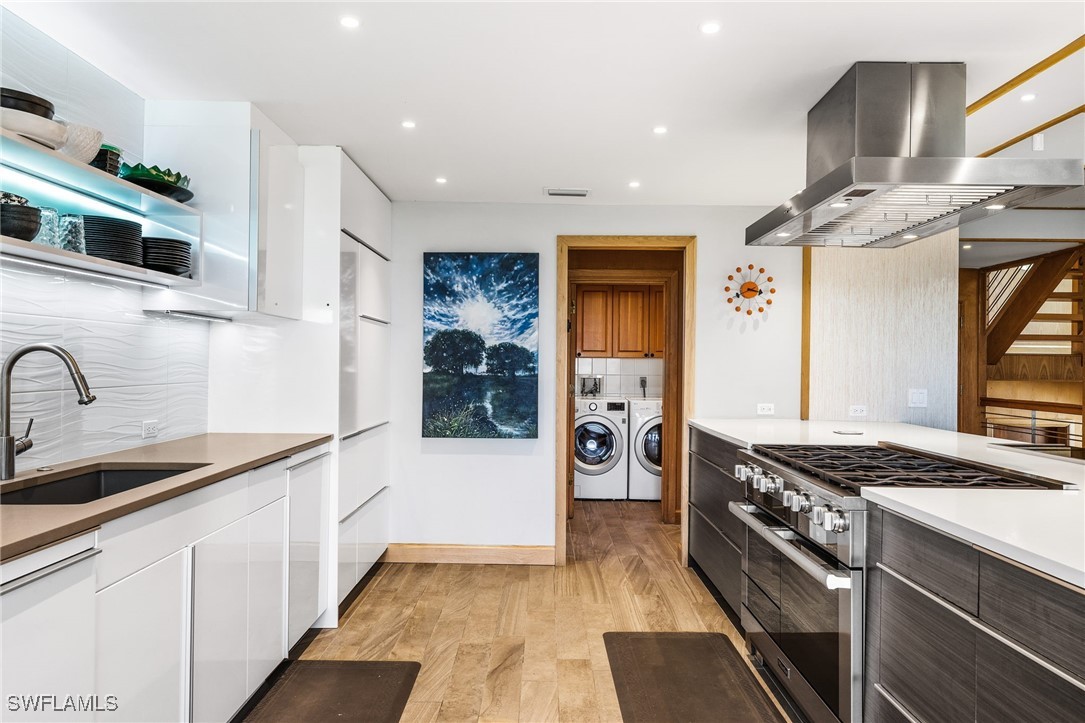 503 Gulf Unit A, Sanibel, FL 33957