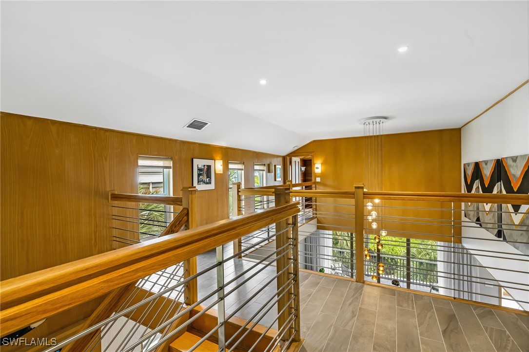 503 Gulf Unit A, Sanibel, FL 33957
