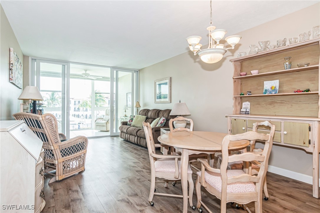 DiningArea