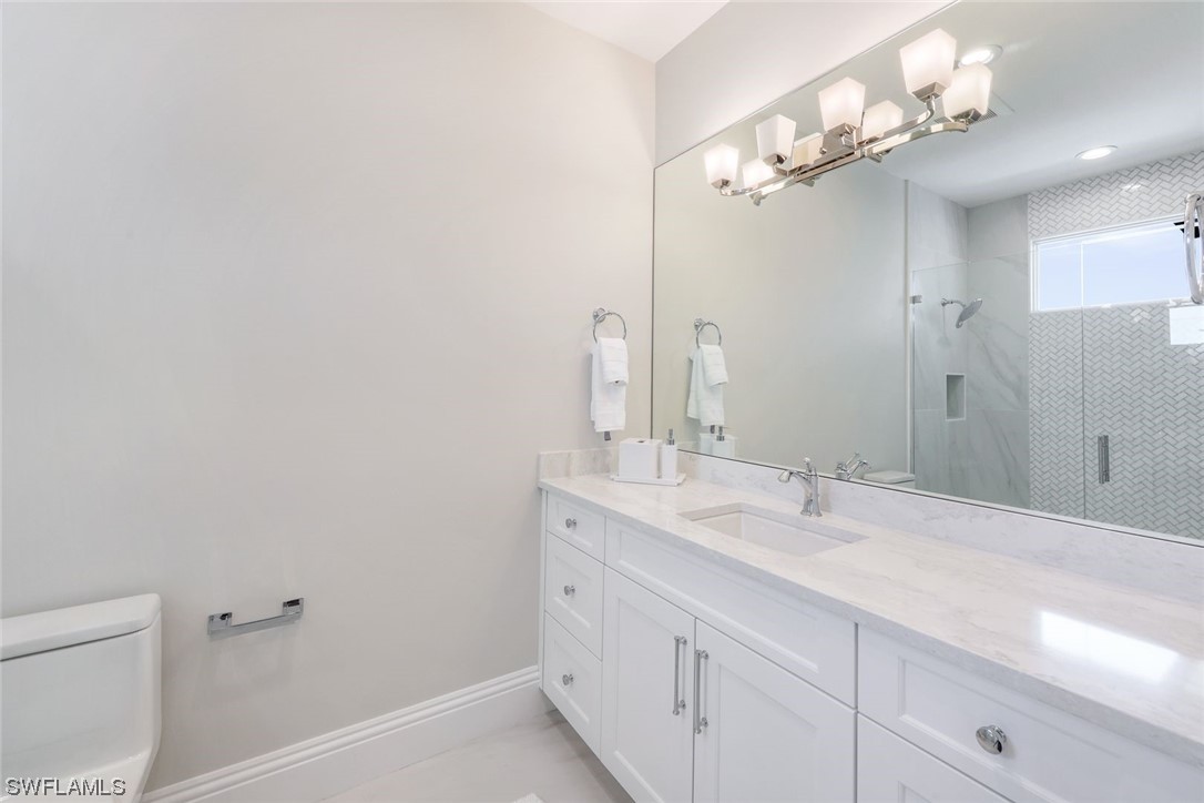 569 Neapolitan, Naples, FL 34103