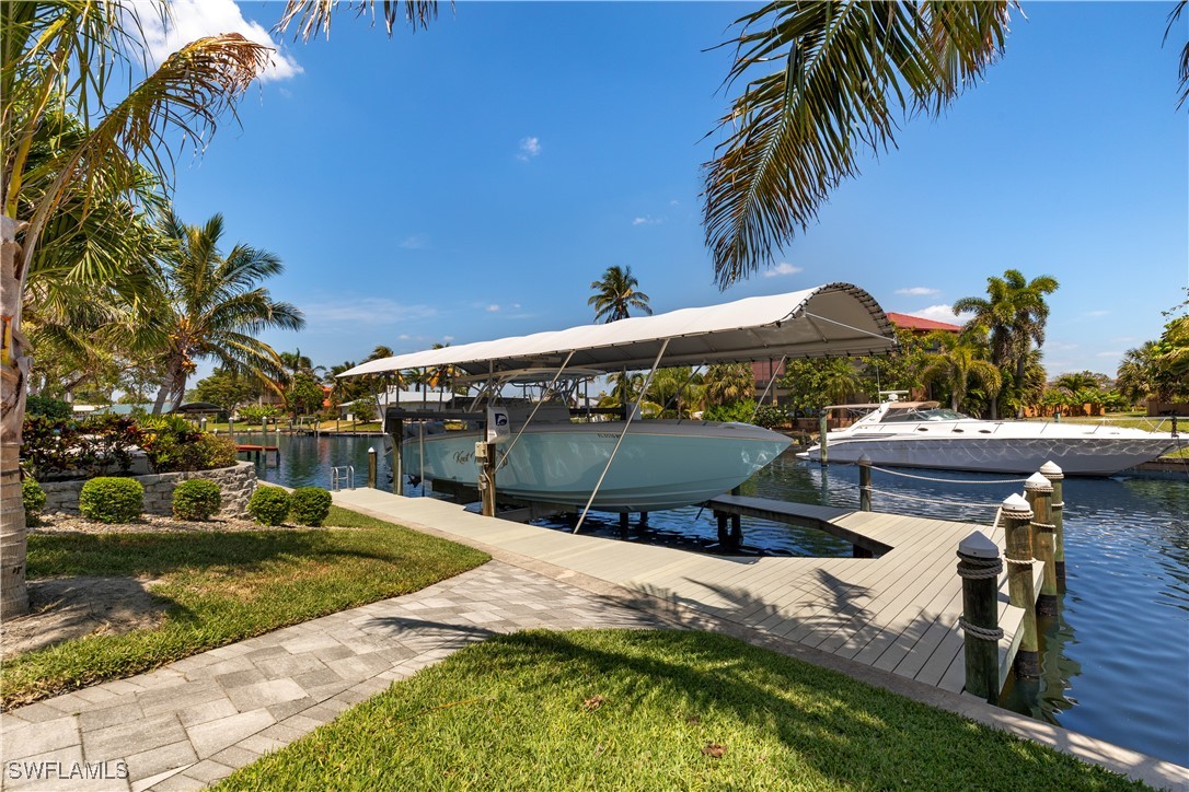 Dock