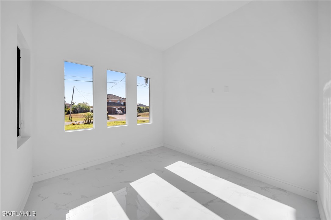 1234 36th, Cape Coral, FL 33993