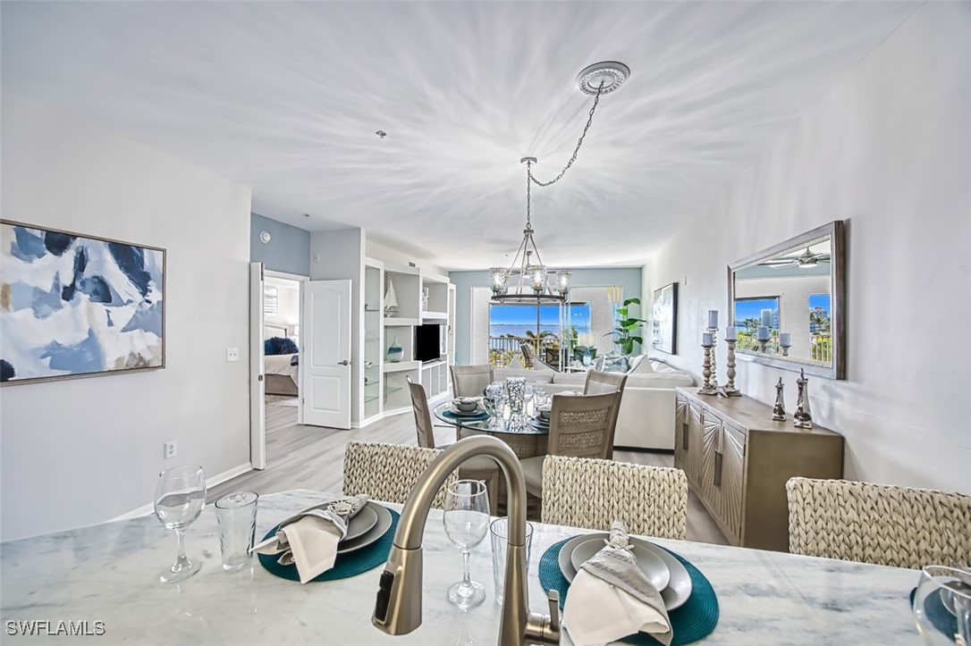 DiningArea