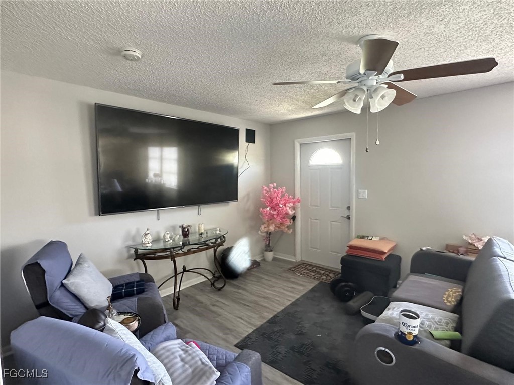 LivingRoom