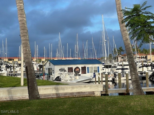 Dock