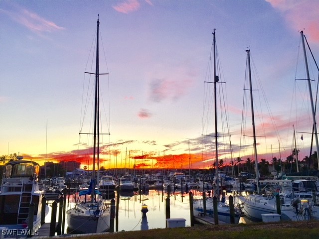 Dock