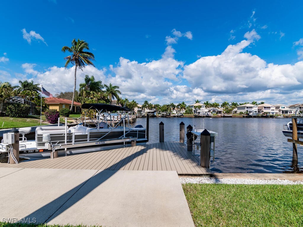 Dock