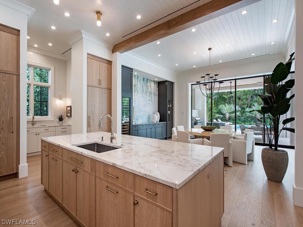 626 S Golf, Naples, FL 34102