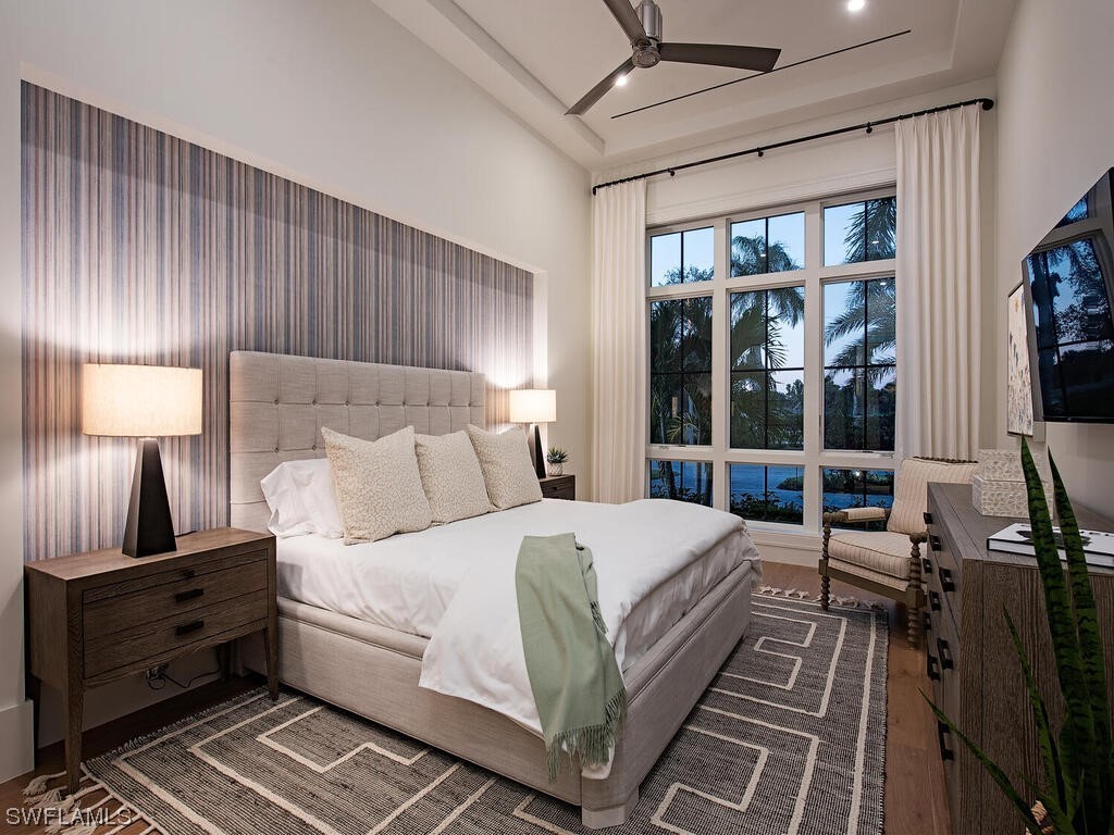 626 S Golf, Naples, FL 34102