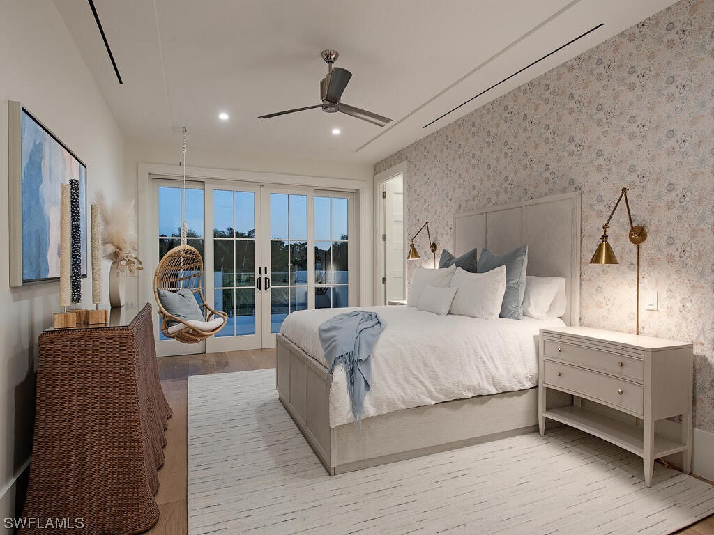 626 S Golf, Naples, FL 34102