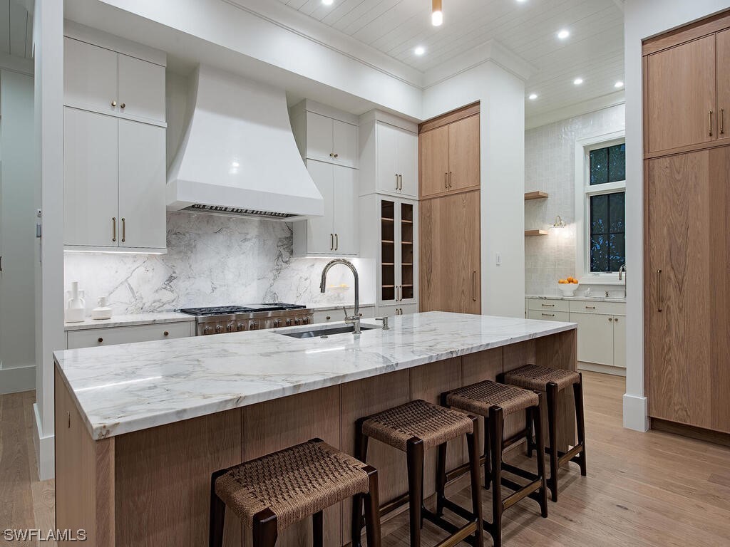 626 S Golf, Naples, FL 34102