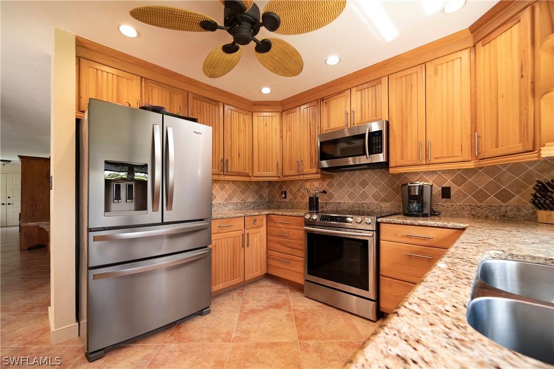 427 Torrey Pines, Naples, FL 34113