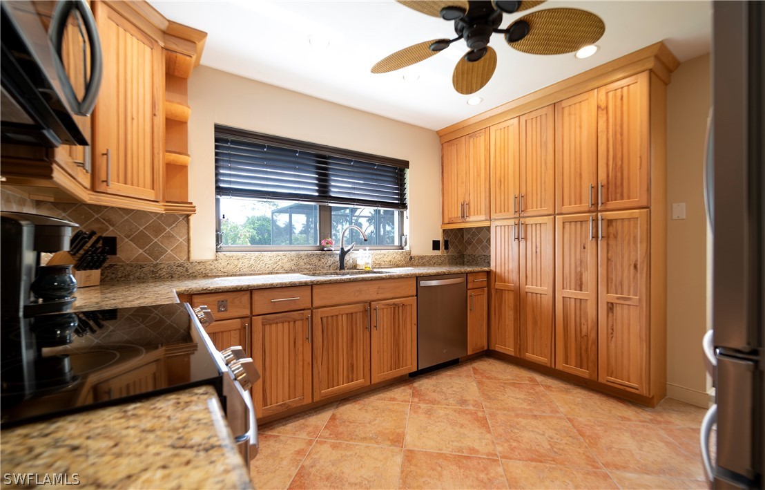 427 Torrey Pines, Naples, FL 34113