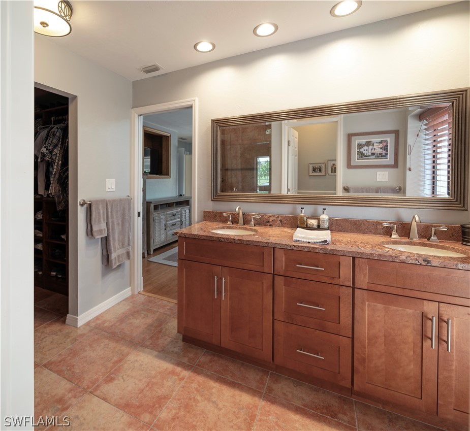 427 Torrey Pines, Naples, FL 34113